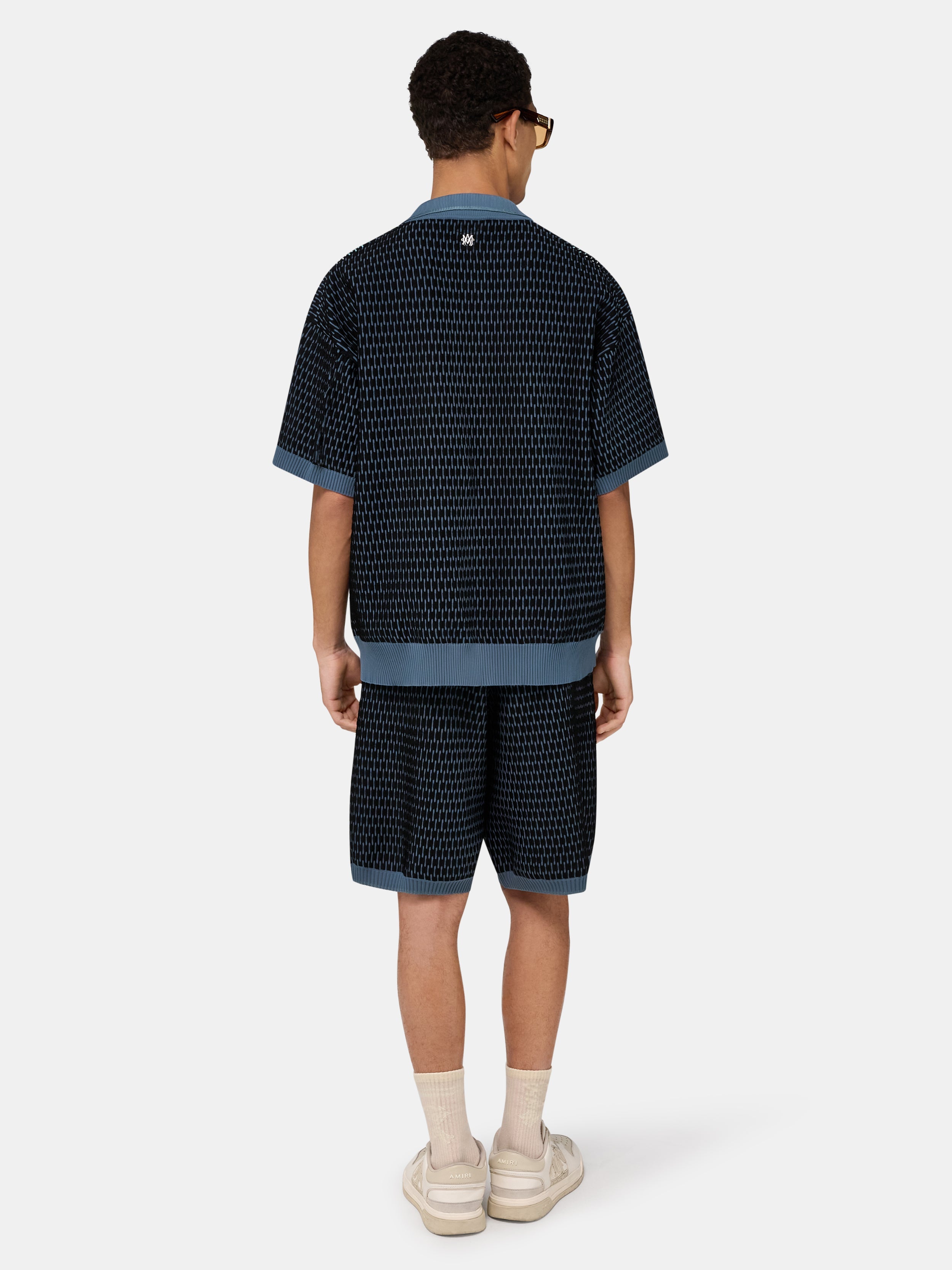 STRIPED SHORT - Blue